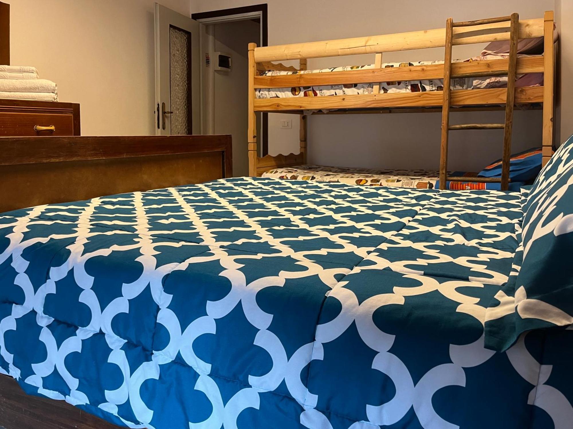 B&B22 Santa Brigida Luaran gambar